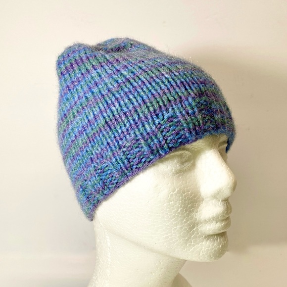 HANDMADE Handknit Slouchy Hioster Urban Style Infant Baby Beanie Hat - Picture 4 of 7